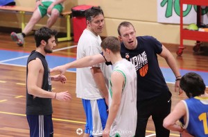 Assistent Coach Mazzilis durante un allenamento